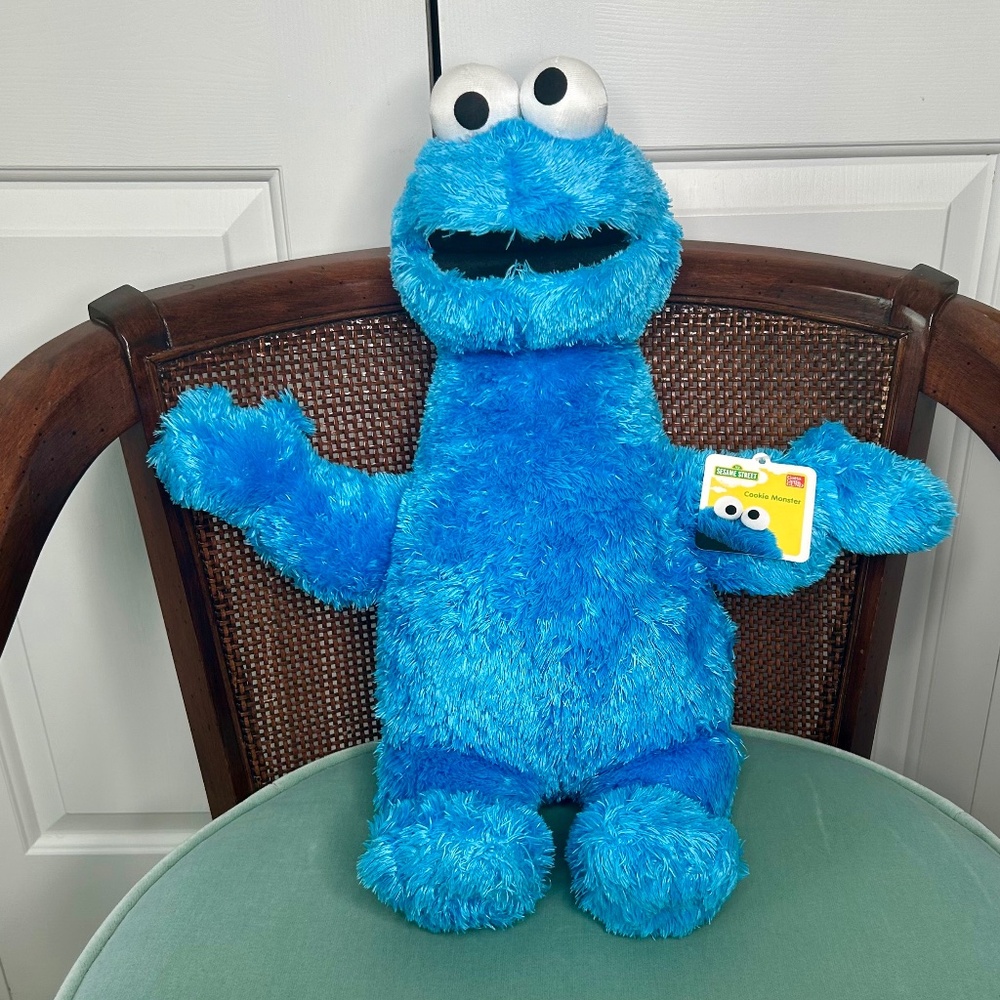 NWT Sesame Street Cookie Monster Stuffed Animal by GUND Height 43cm